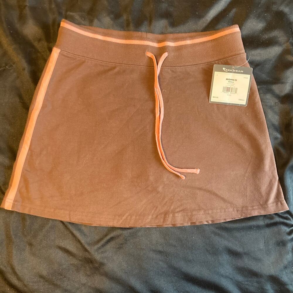 Skort NWT Tek Gear size small  misses
